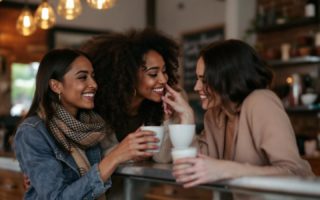 Secrets pour être irrésistible : conseils et astuces coquines à essayer sans attendre